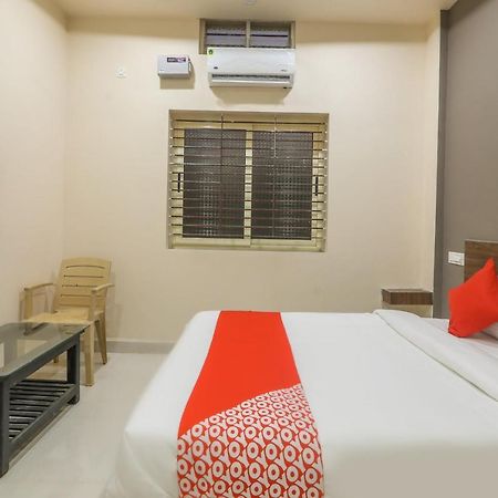 Oyo 64632 Laxmi Palace Hotel Hospet Ngoại thất bức ảnh