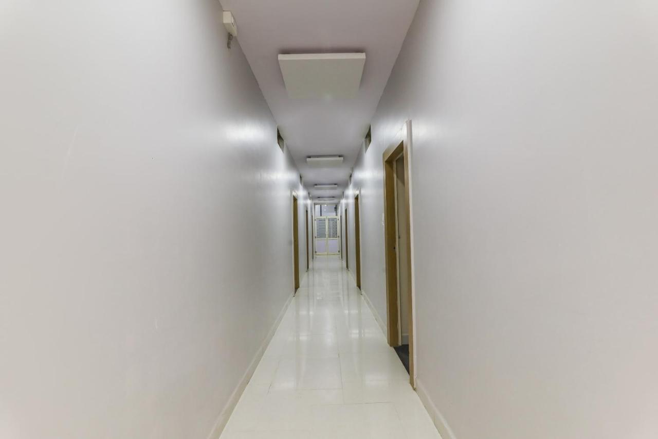 Oyo 64632 Laxmi Palace Hotel Hospet Ngoại thất bức ảnh